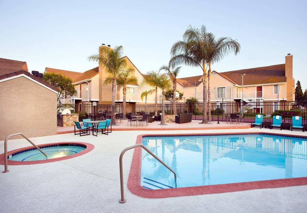 Residence Inn Costa Mesa Newport Beach Екстер'єр фото