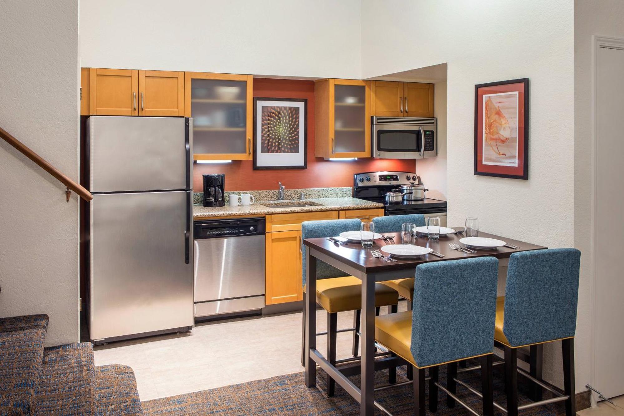 Residence Inn Costa Mesa Newport Beach Екстер'єр фото