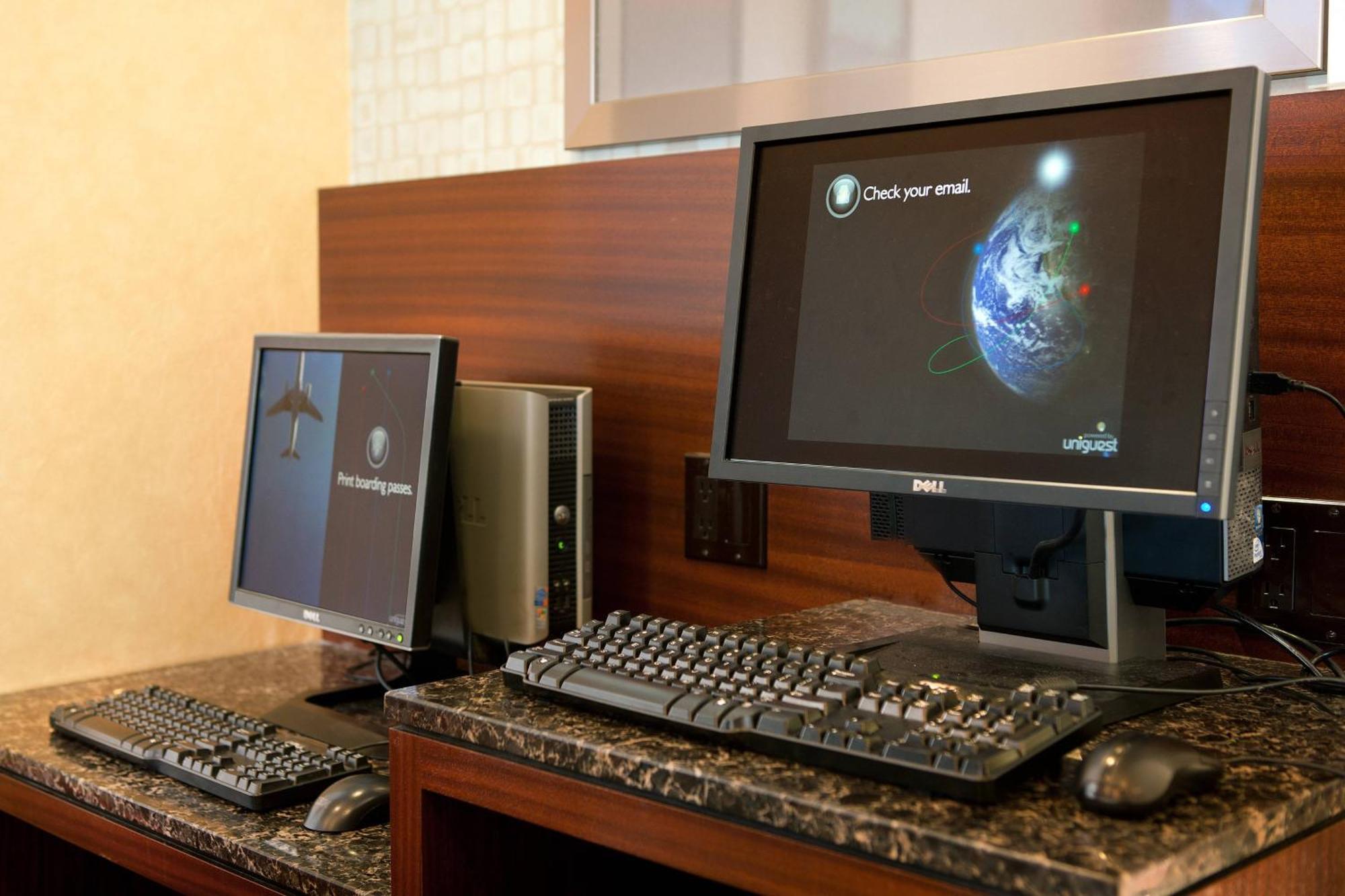Residence Inn Costa Mesa Newport Beach Екстер'єр фото
