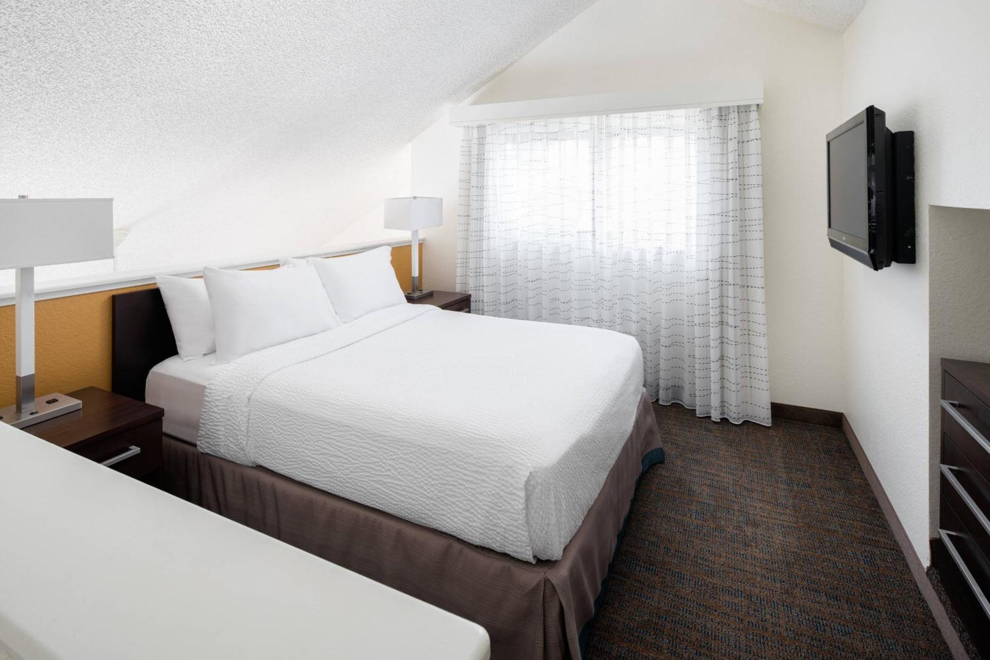 Residence Inn Costa Mesa Newport Beach Екстер'єр фото