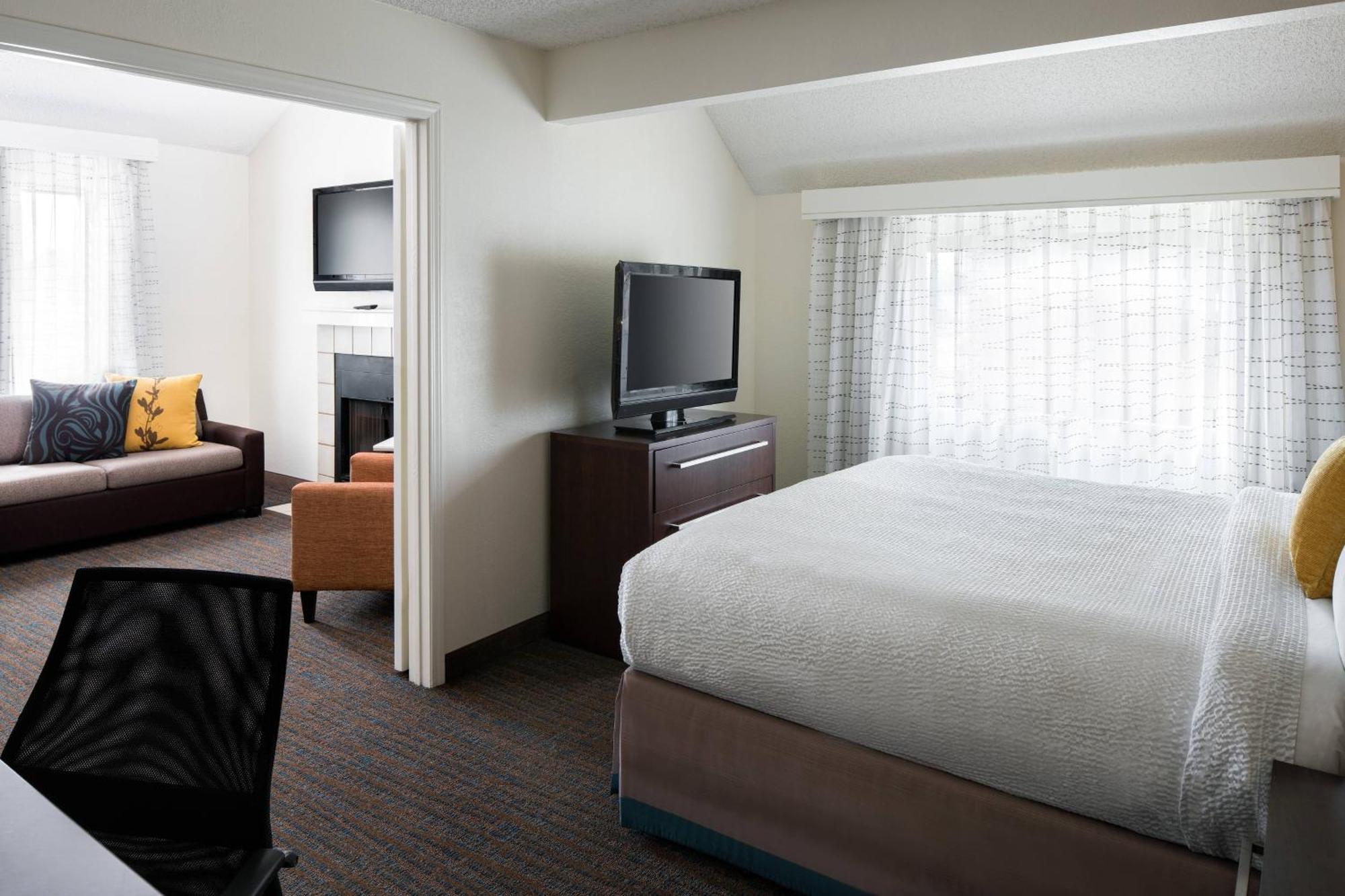 Residence Inn Costa Mesa Newport Beach Екстер'єр фото